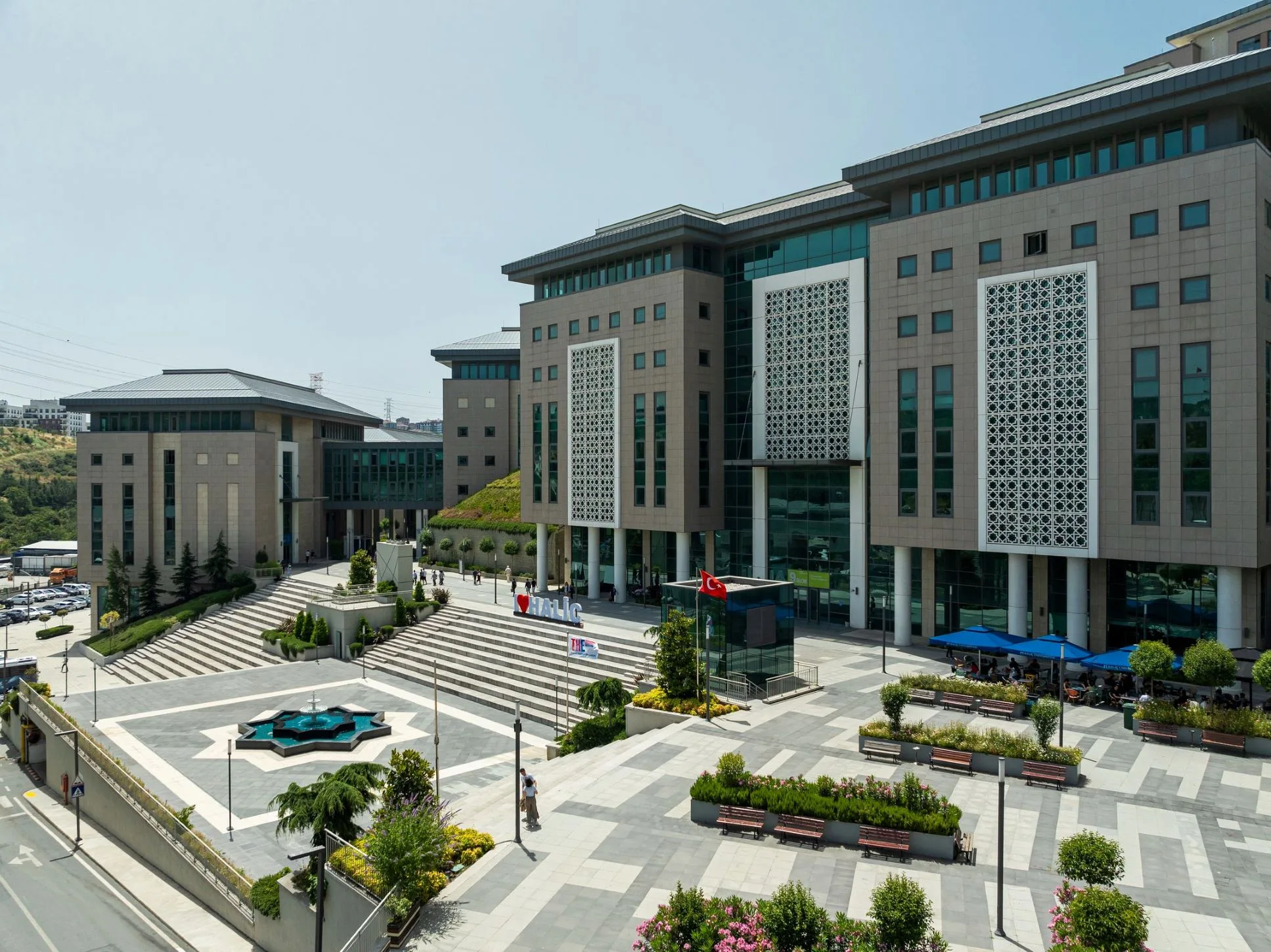 Haliç University (istanbul)