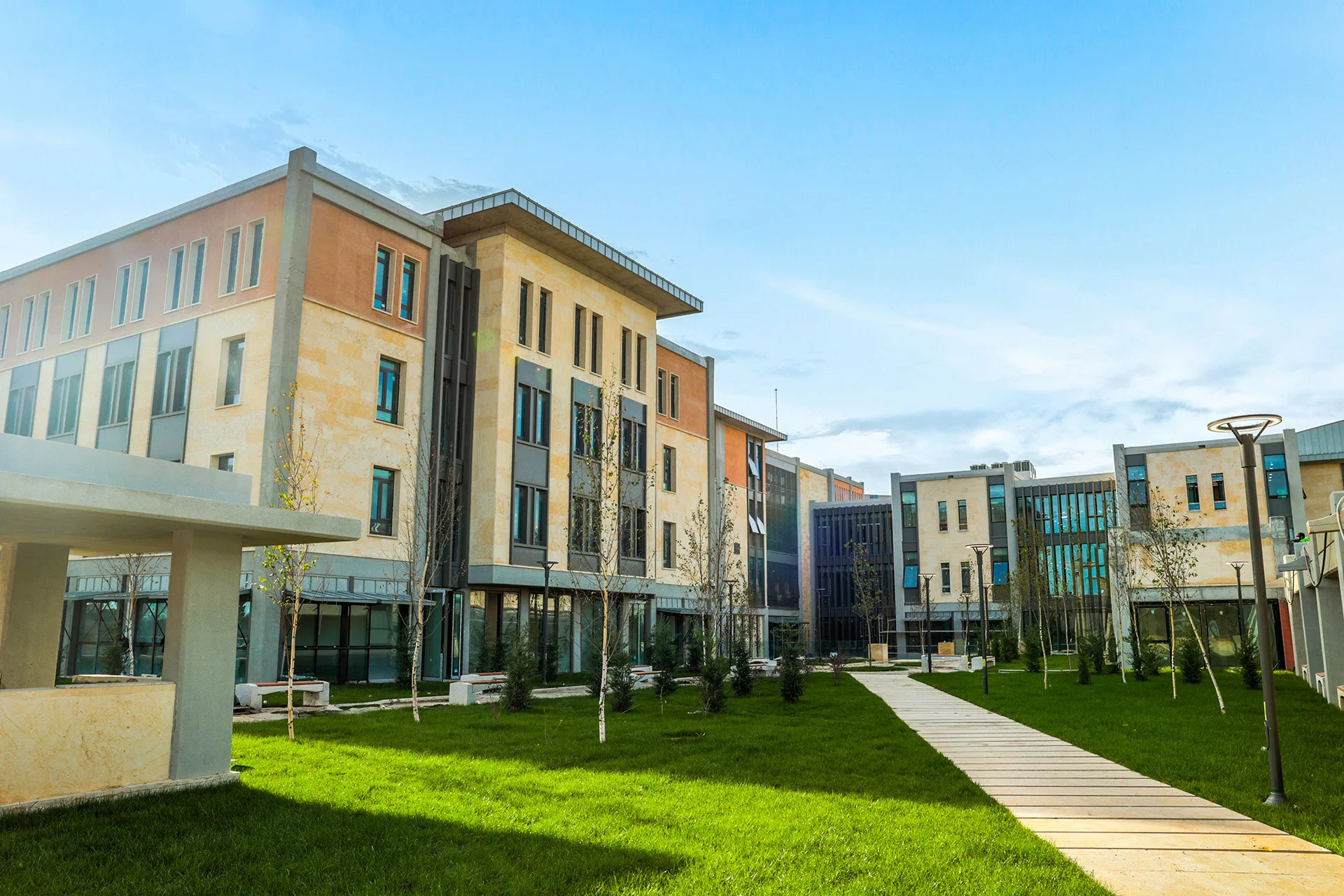 Fatih Sultan Mehmet Vakıf University (İstanbul)